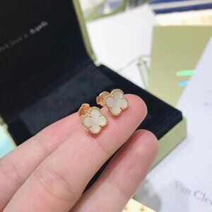 Authentic Van Cleef & Arpels Vintage Alhambra 18K Yellow Gold Earrings